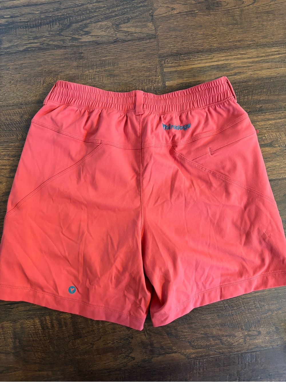 Men’s Birddogs shorts coral size Small 6 in inseam